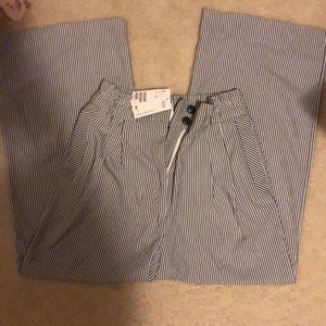 Stripped white leg pants